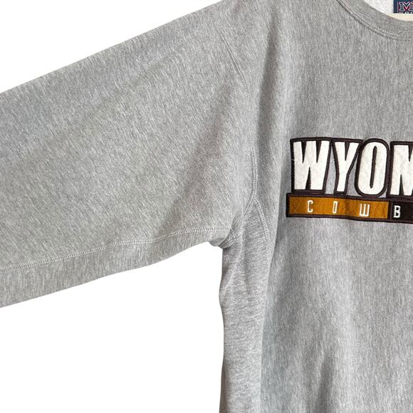 Vintage Wyoming Cowboys MV Sports Gray Crew Neck Sweatshirt Sz Large Collegiate - Picture 11 of 16